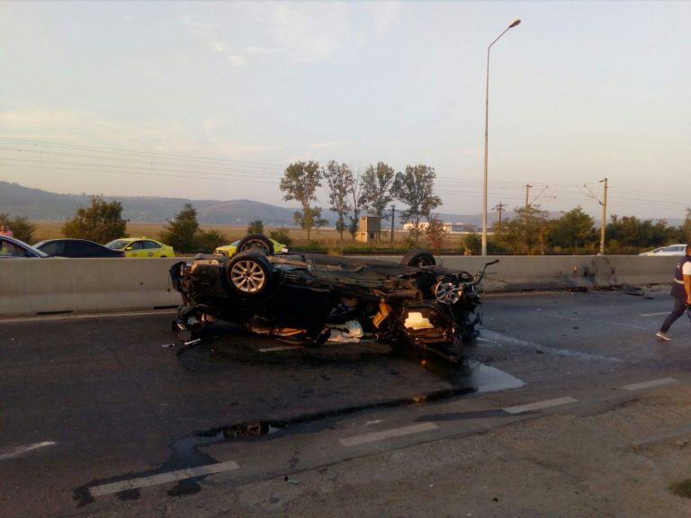 IMAGINI.  Tînărul cu BMW circula cu peste 140 de km/h