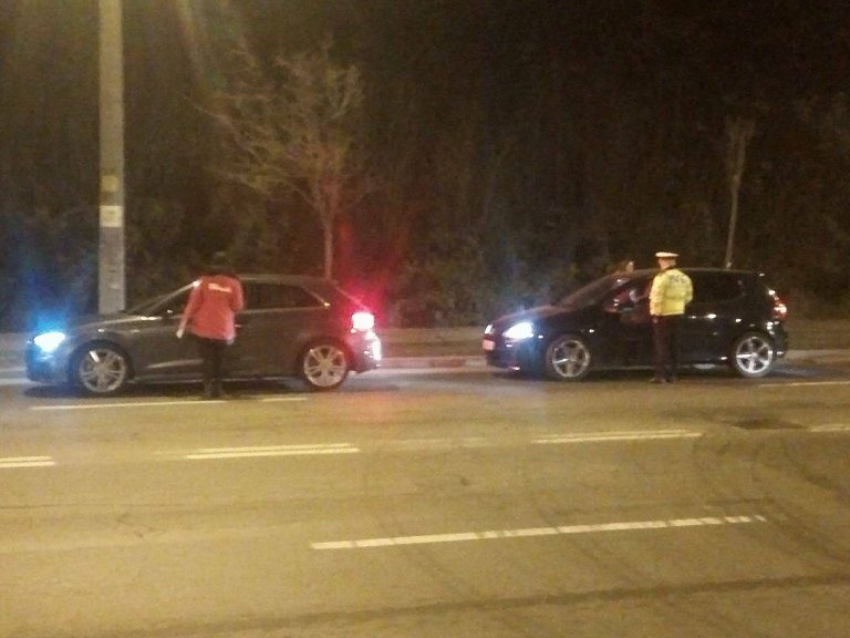 Ce au făcut voluntarii Worldstreet după ce împreună cu poliţiştii au depistat un şofer beat, vineri seară FOTO