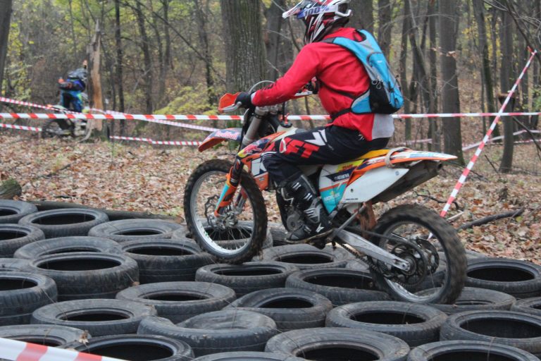 Competiţie de motocross la Pietrărie. FOTO de la inaugurarea circuitului
