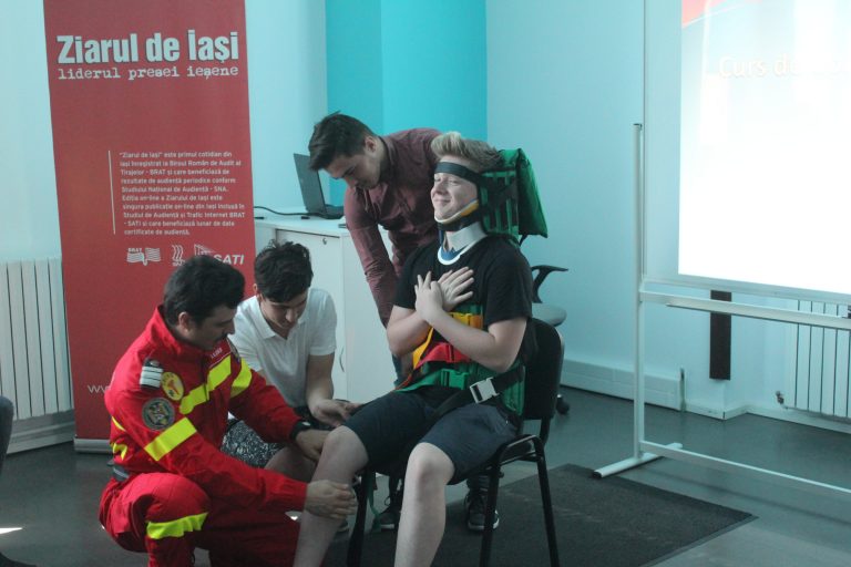 Şcoala Worldstreet: „Alcoolul la volan te relaxează. Însă este pervers!”, spune un  poliţist ieşean