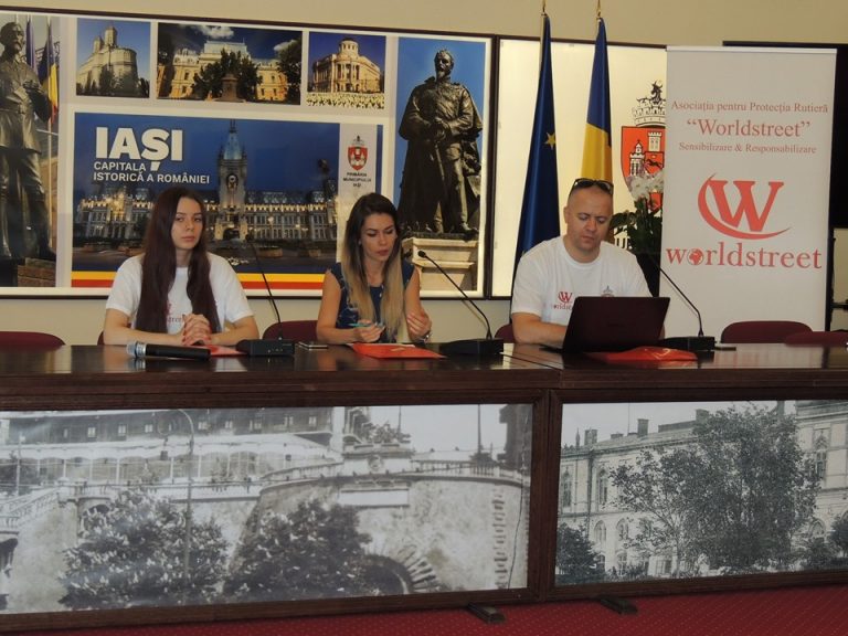WorldStreet a lansat la Primăria Iaşi Serviciul HelpLine pentru victimele accidentelor rutiere